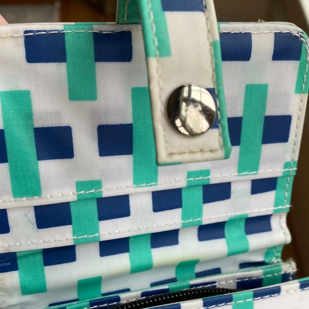 Scout wallet blue green white